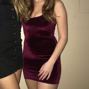 Boohoo Maroon/wine velvet bodycon mini dress